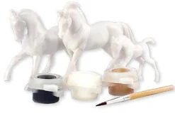 Kids REEVES INTERNATIONAL Breyer® Horse Family Paint & Play