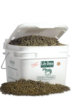 ANIMAL HEALTH INT Farrier's Formula®