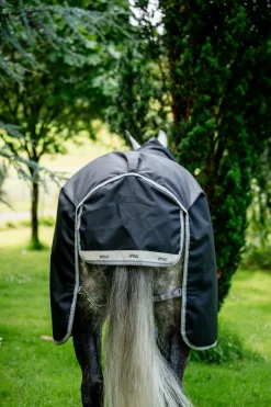 HORSEWARE ® Ireland Amigo® 1200D Plus Turnout 250 Gram