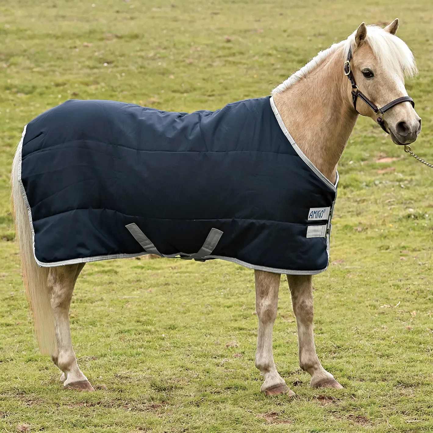 HORSEWARE ® Ireland Amigo® Stable Blanket
