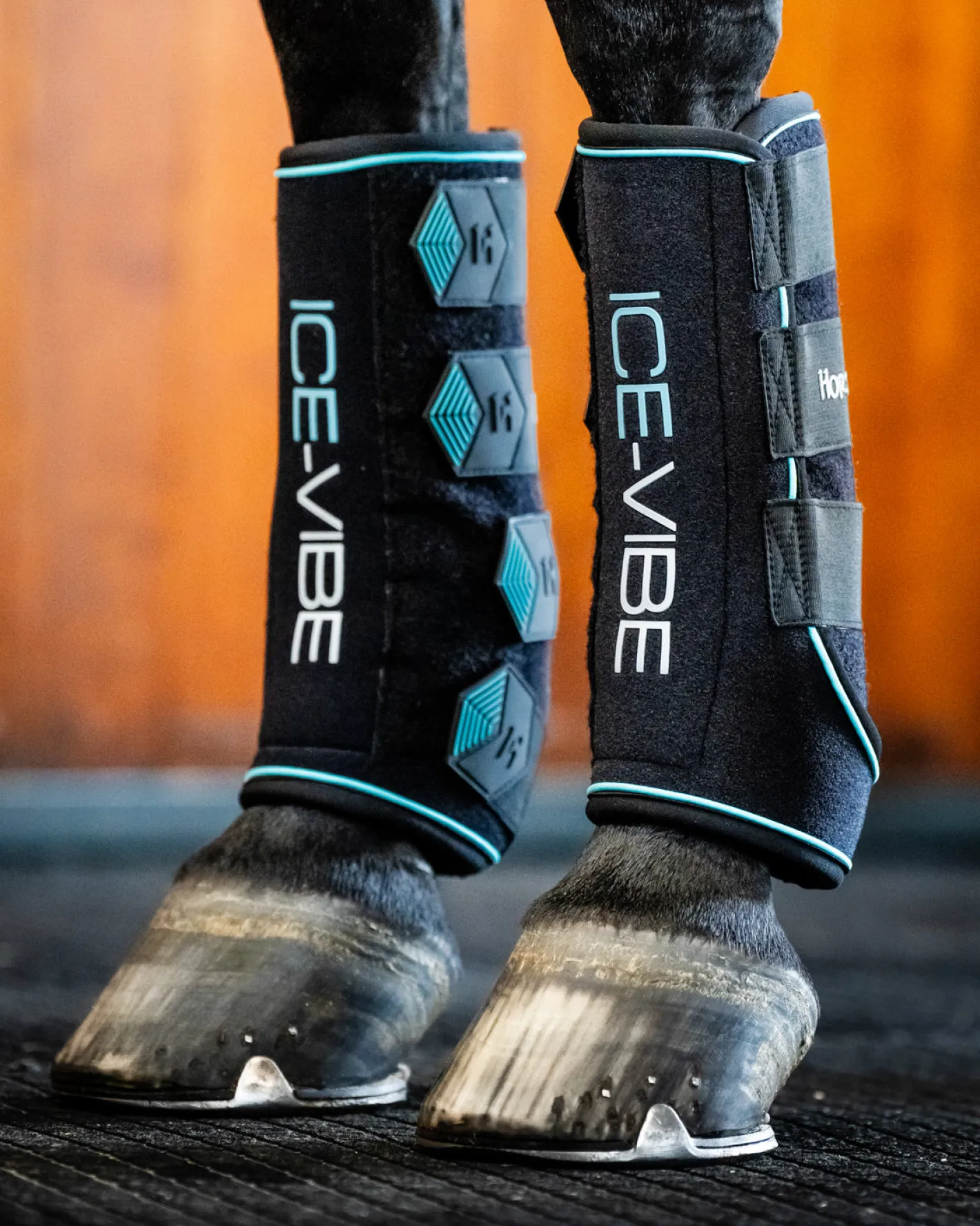 HORSEWARE ® Ireland ICE-VIBE® Leg Wraps