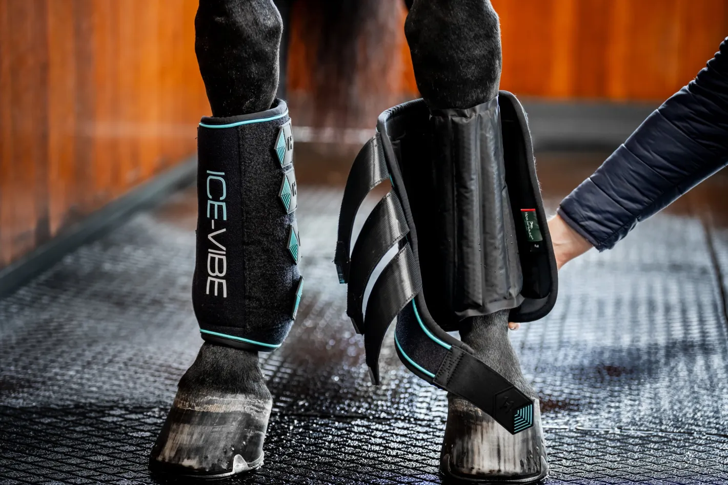 HORSEWARE ® Ireland ICE-VIBE® Leg Wraps