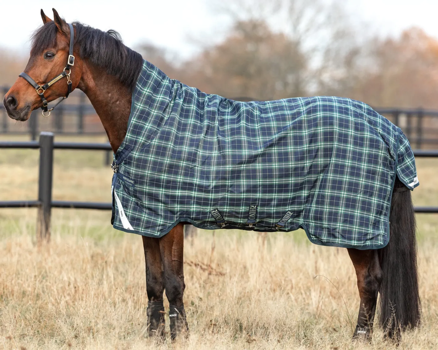 HORSEWARE ® Ireland Rhino® Medium-Weight Wug with Vari-Layer®