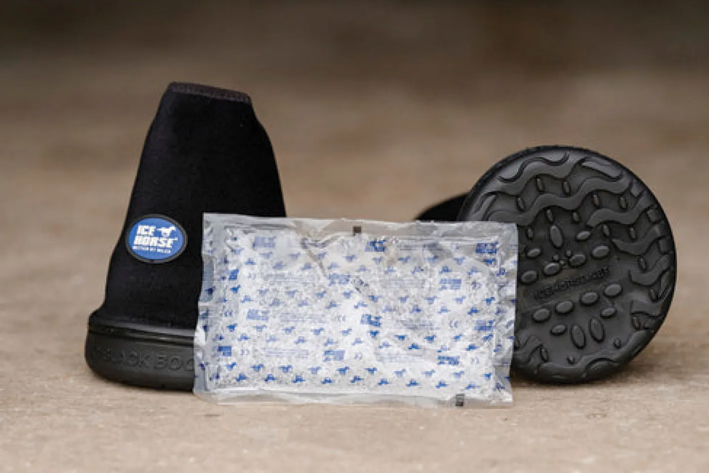MACKINNON Ice Horse® Hoof Boot - Pair
