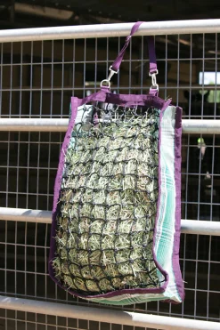 KENSINGTON ™ Slow Feed 2-Flake Hay Bag