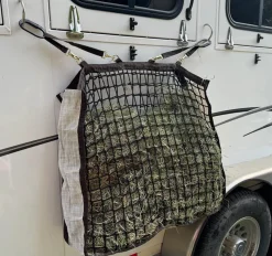KENSINGTON ™ Slow Feed 4-Flake Hay Bag