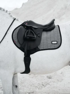 HORSE HEALTH TRADE LeMieux® Aspen Close Contact Saddle Pad